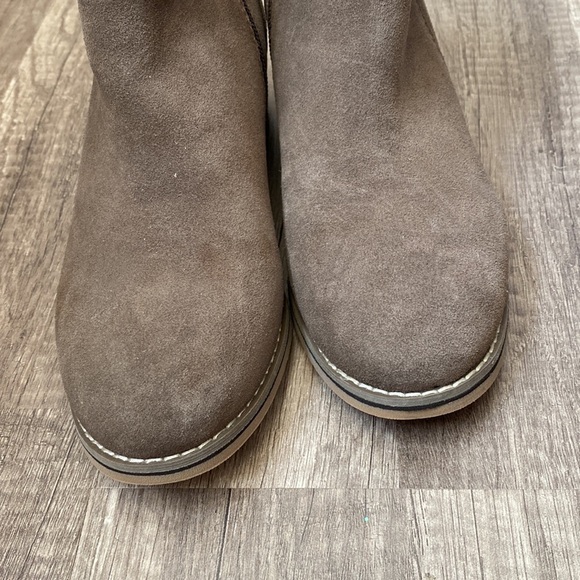 NWT Blondo Ankle Bootie Waterproof Buckle Brown size 6.5 - Picture 10 of 11